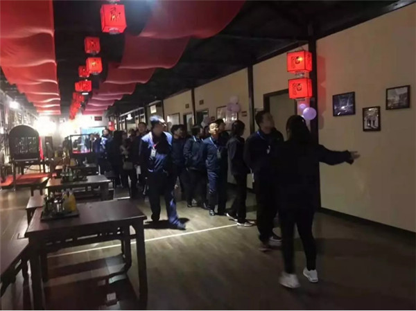 雙十一_酒_任性！全場半價，西安這家店也是拼了！211.jpg