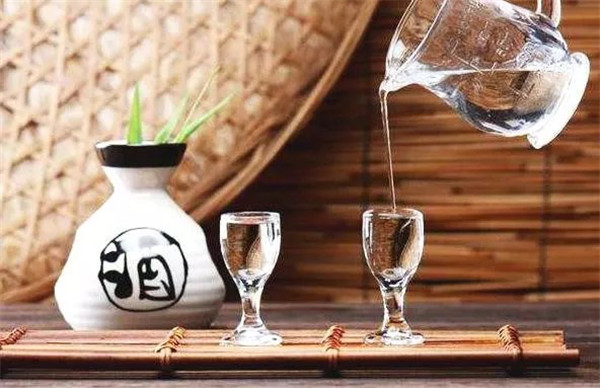 中秋酒禮丨月已滿，杯莫空，佳節(jié)有酒萬事足！509.jpg
